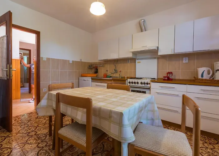 In 41383 Apartman